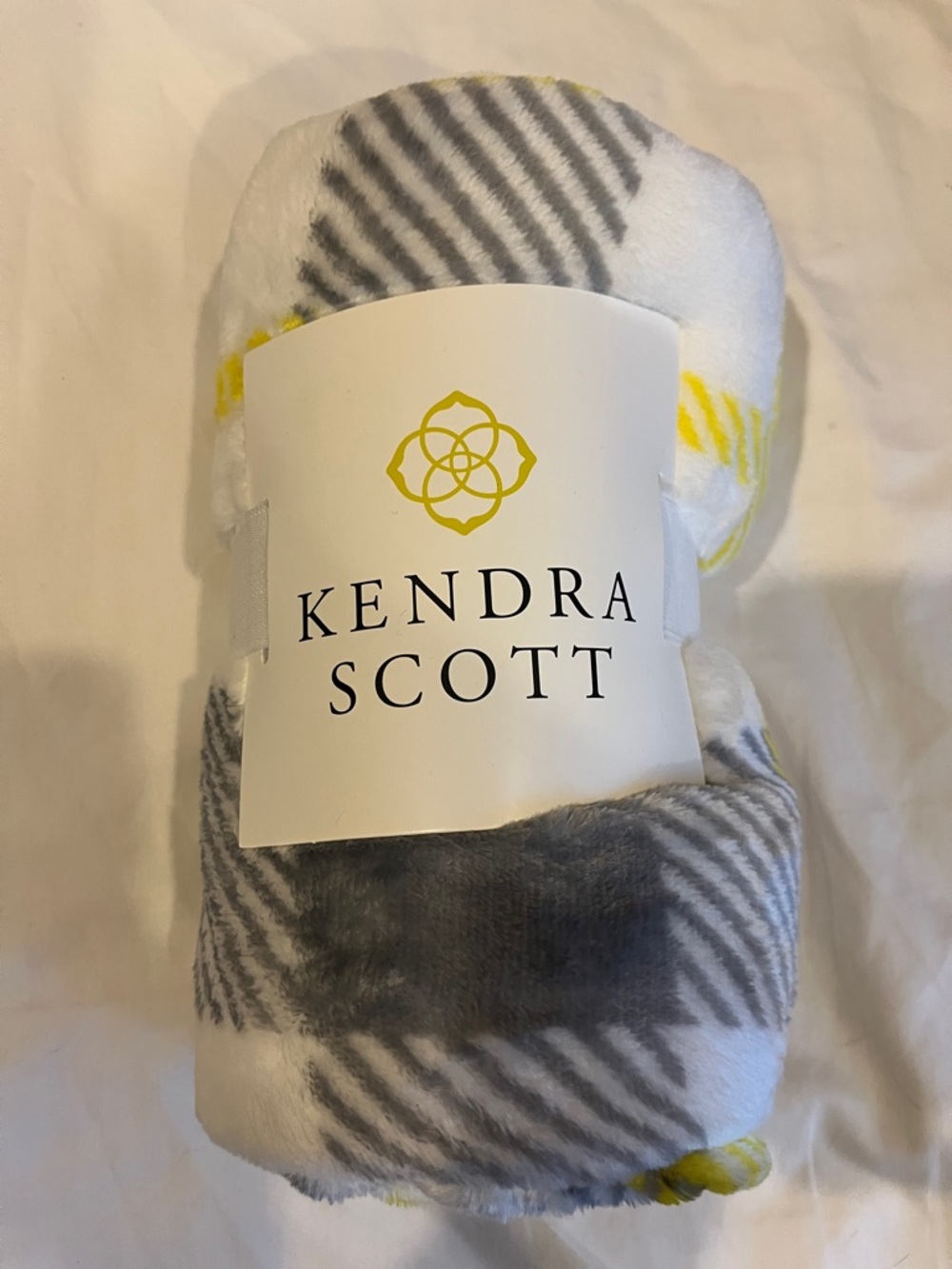 Kendra Scott Plush Throw Blanket in Gray, White and Yellow